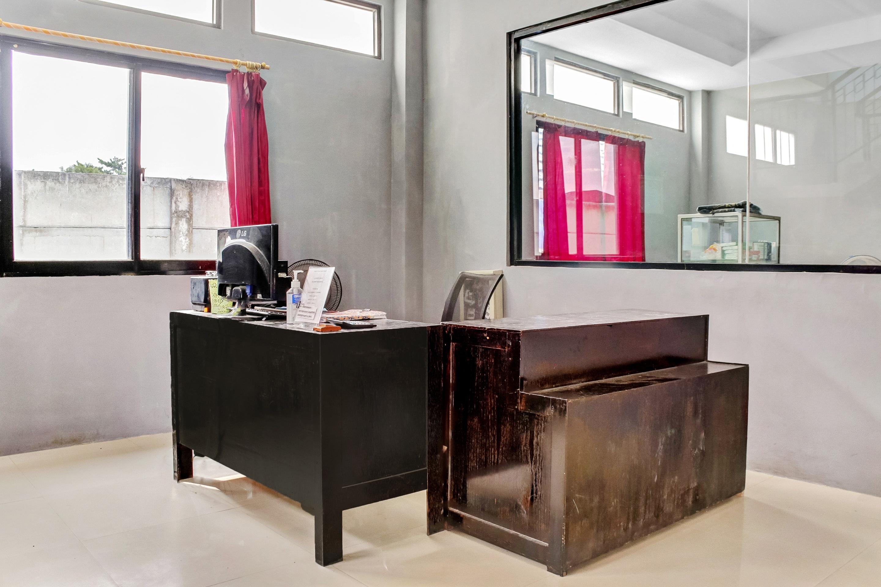 Super Oyo 3903 Sweethome Syariah Guesthouse Martapura  المظهر الخارجي الصورة