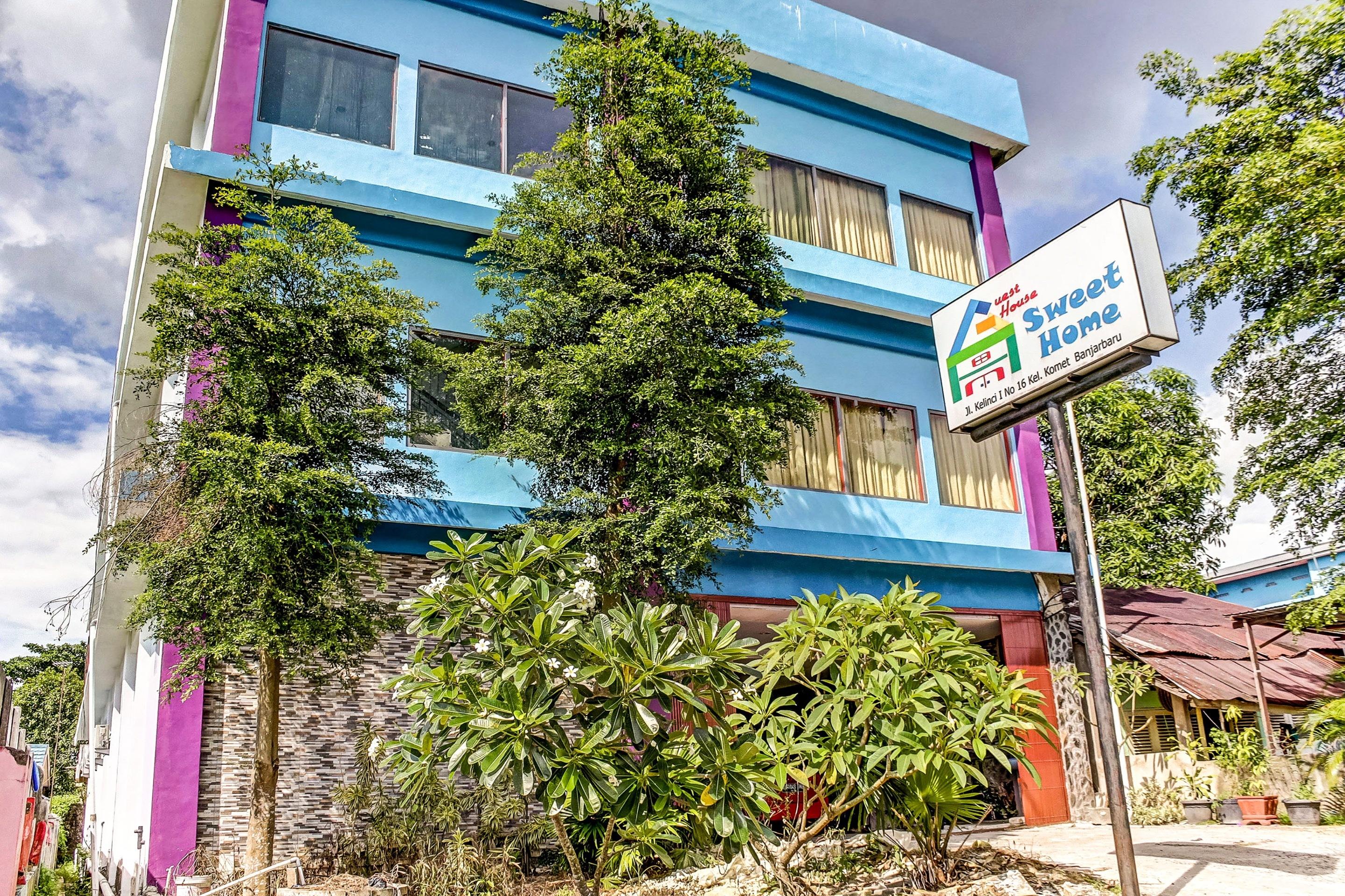 Super Oyo 3903 Sweethome Syariah Guesthouse Martapura  المظهر الخارجي الصورة